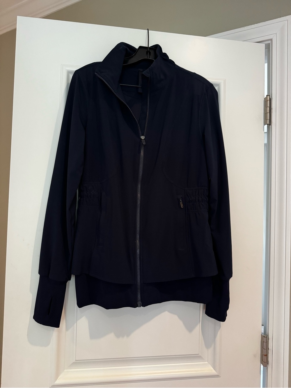 lululemon athletica Women's Dark Navy full Zip Jacket with cinched waist